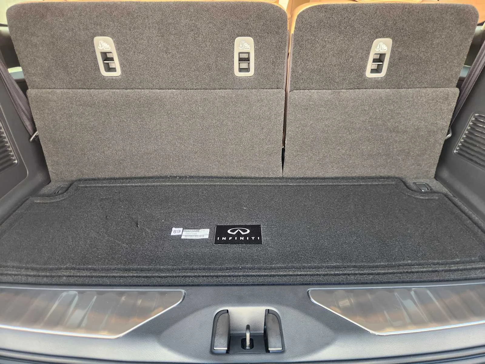 New 2027 BLACK OBSIDIAN INFINITI Luxe 4WD image 23