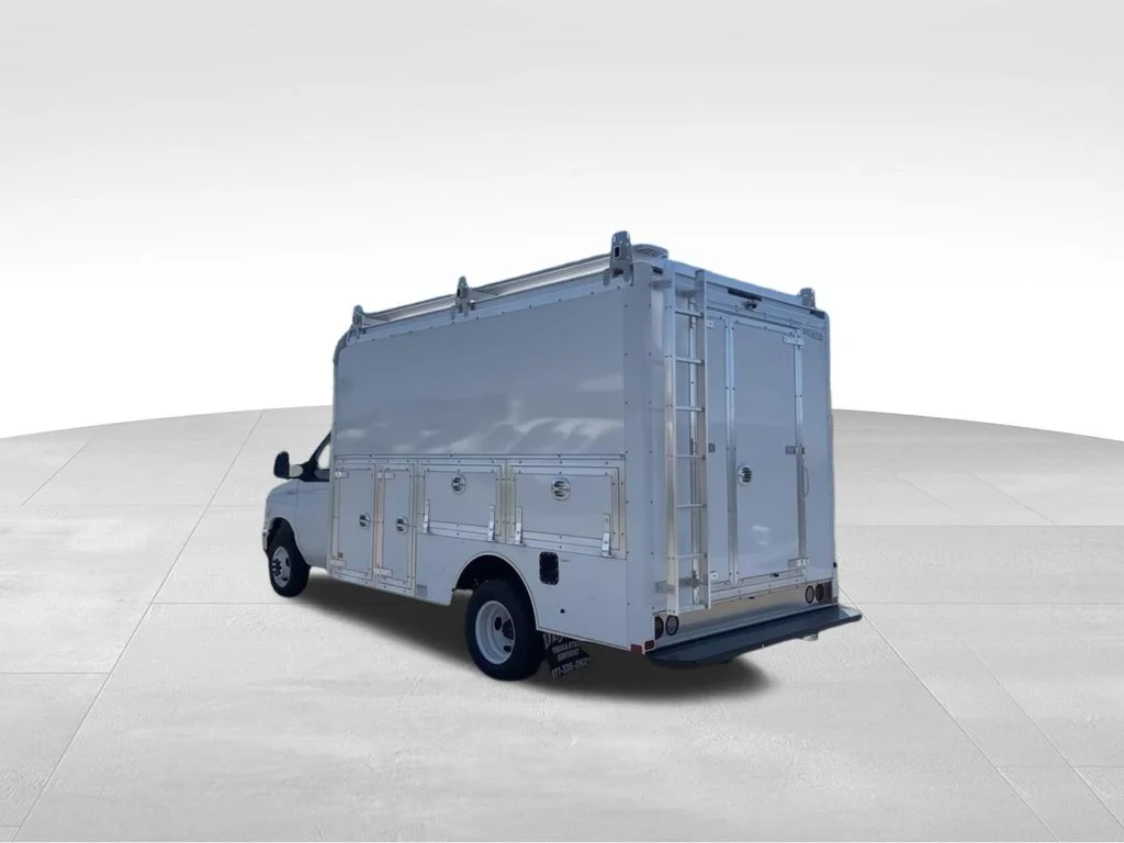 2026 Ford E-Series Cutaway Base - Photo 9