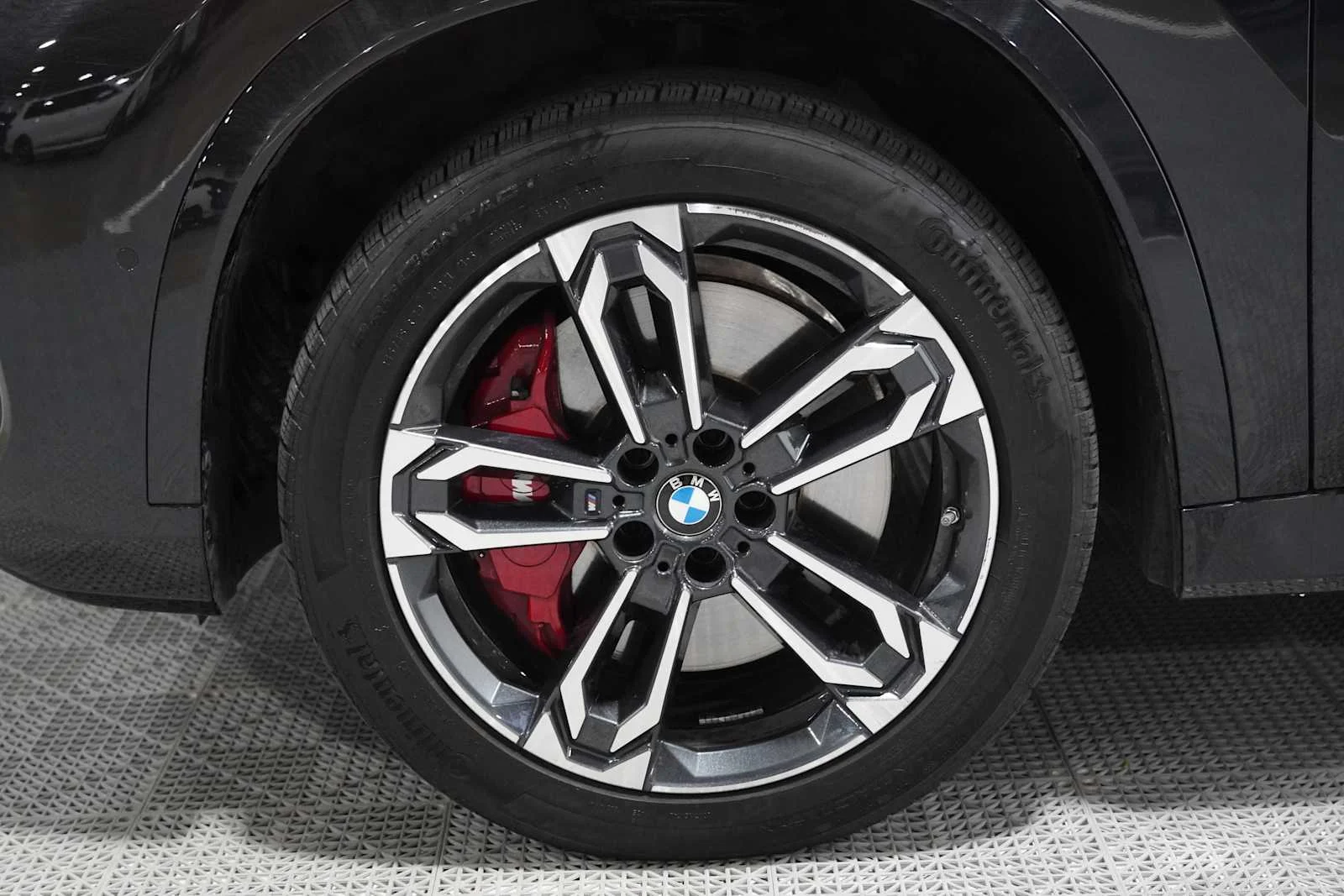 Certified Used 2026 Black Sapphire Metallic BMW xDrive28i image 8