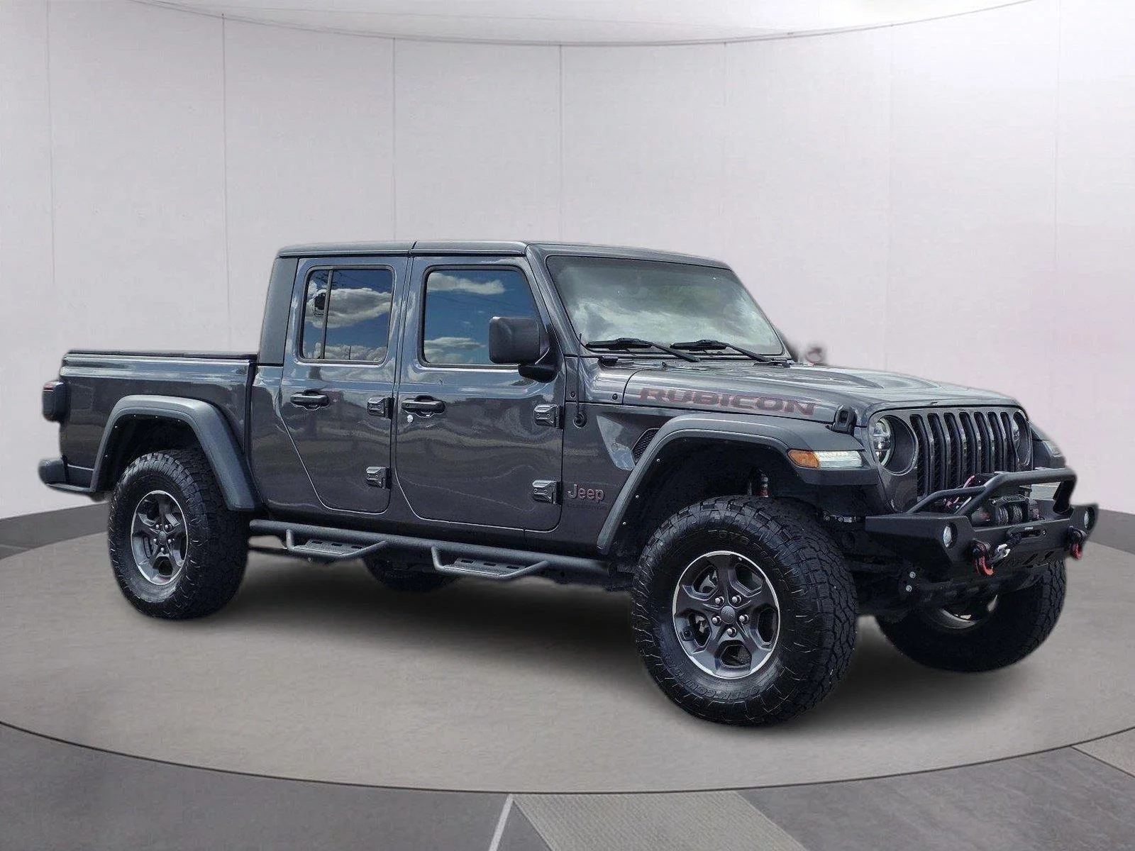 Used 2022 Granite Crystal Metallic Clearcoat Jeep Rubicon image 3