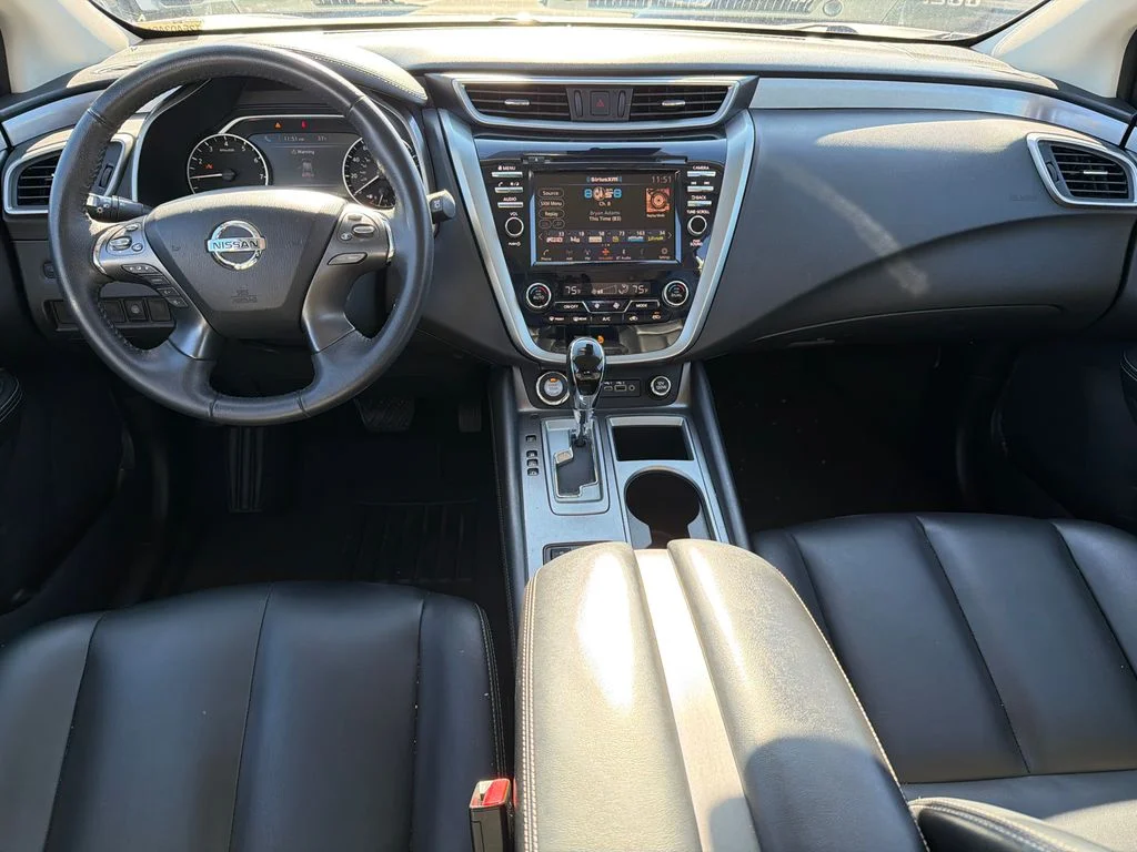 Used 2022 Gray Nissan SV image 22