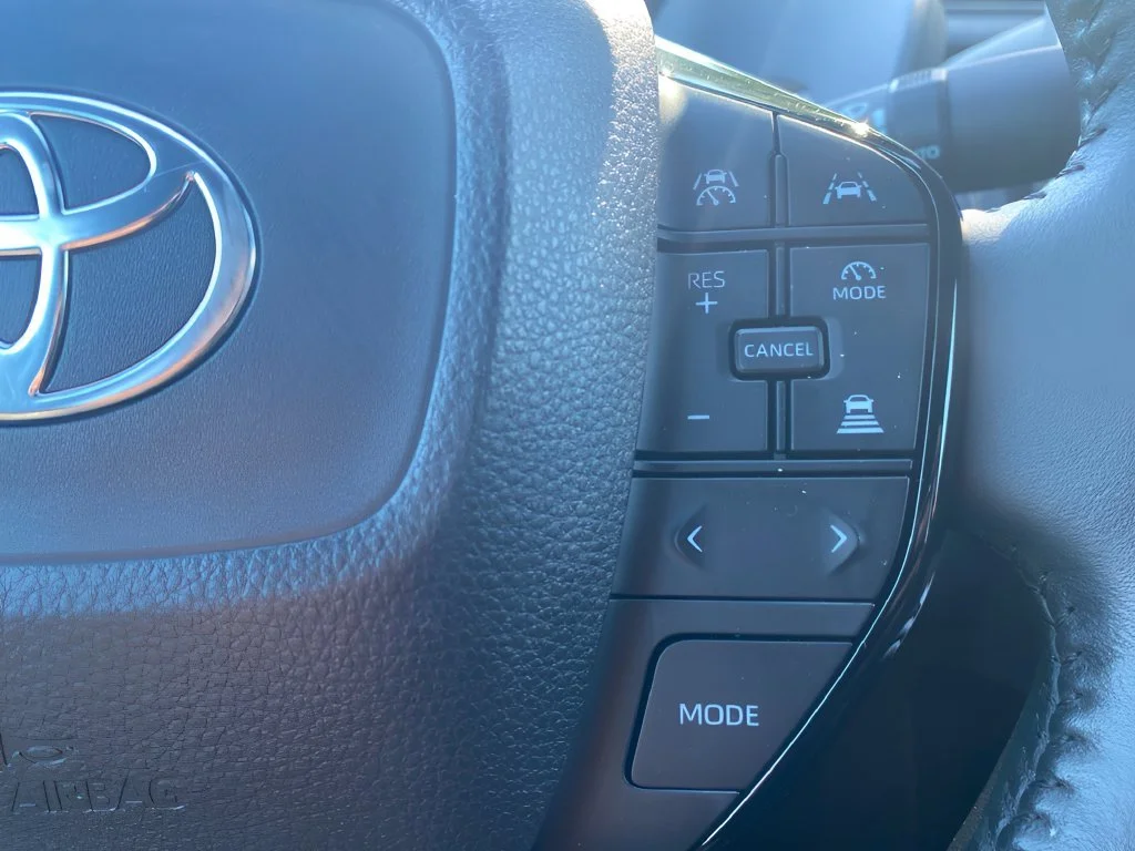 Used 2023 Black Toyota XLE image 19