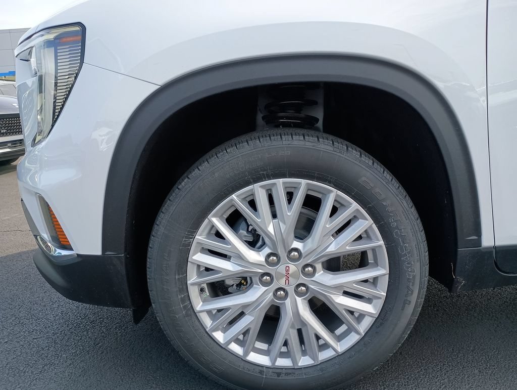 New 2026 Summit White GMC Elevation image 16