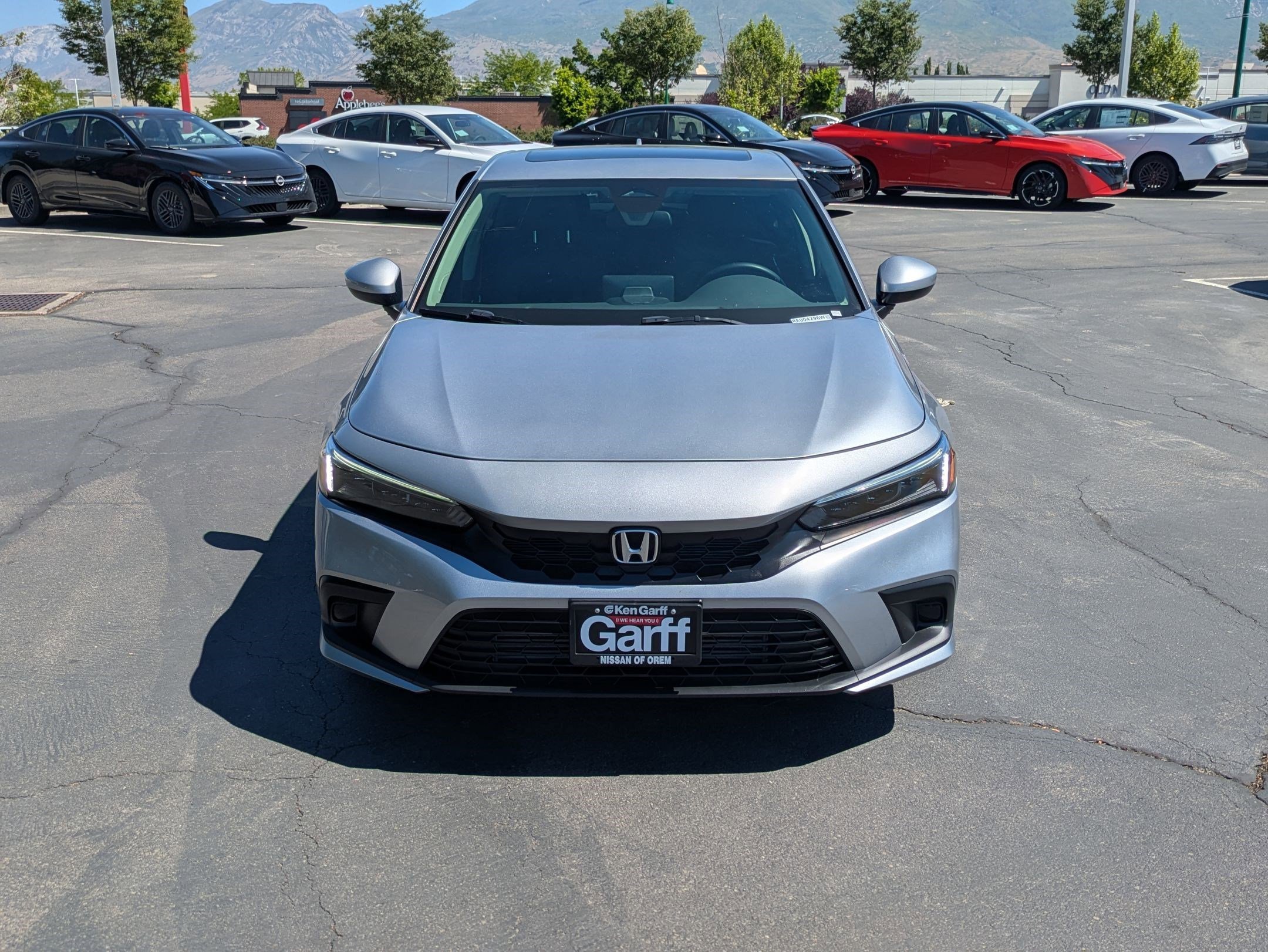 Used 2024 Silver Honda EX-L image 9