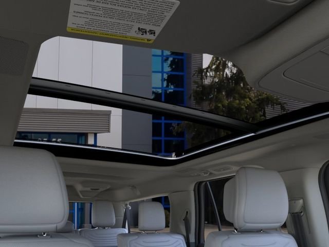 New 2026 Glacier Gray Metallic Tri-Coat Ford MAX Platinum® image 22