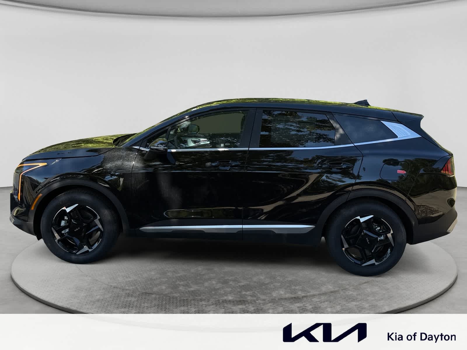 New 2027 Ebony Black Kia EX image 8
