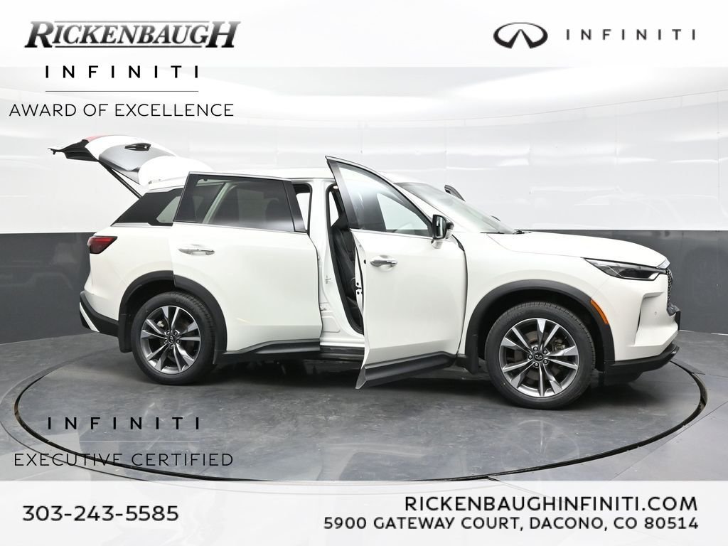 Certified Used 2023 White INFINITI LUXE image 52
