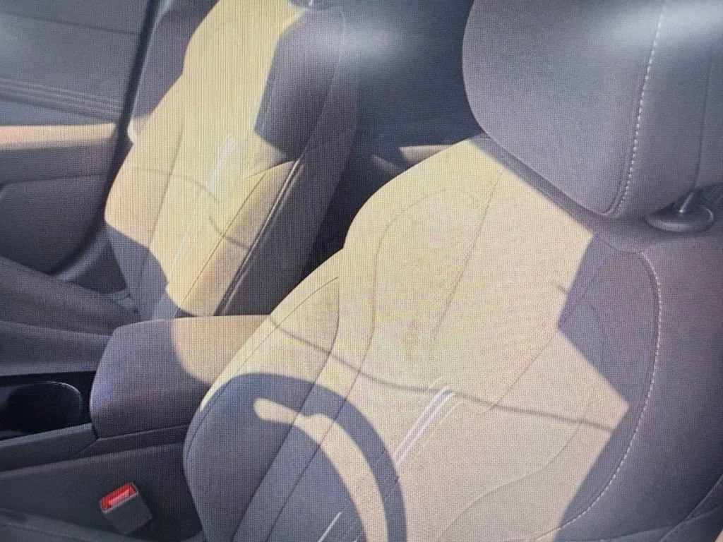 Used 2024  Hyundai SEL image 8