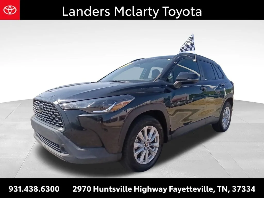 Used 2023 Black Toyota LE image 7