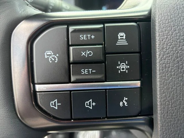 New 2026 Star White Metallic Tri-Coat Ford Platinum® image 39