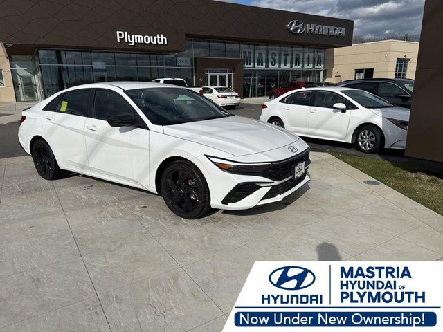 2026 Hyundai ELANTRA HYBRID SEL Sport