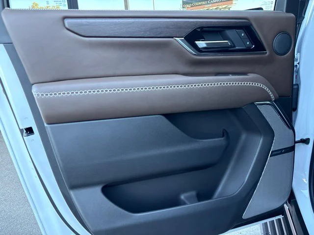 2026 GMC Yukon XL Denali Ultimate - Photo 18