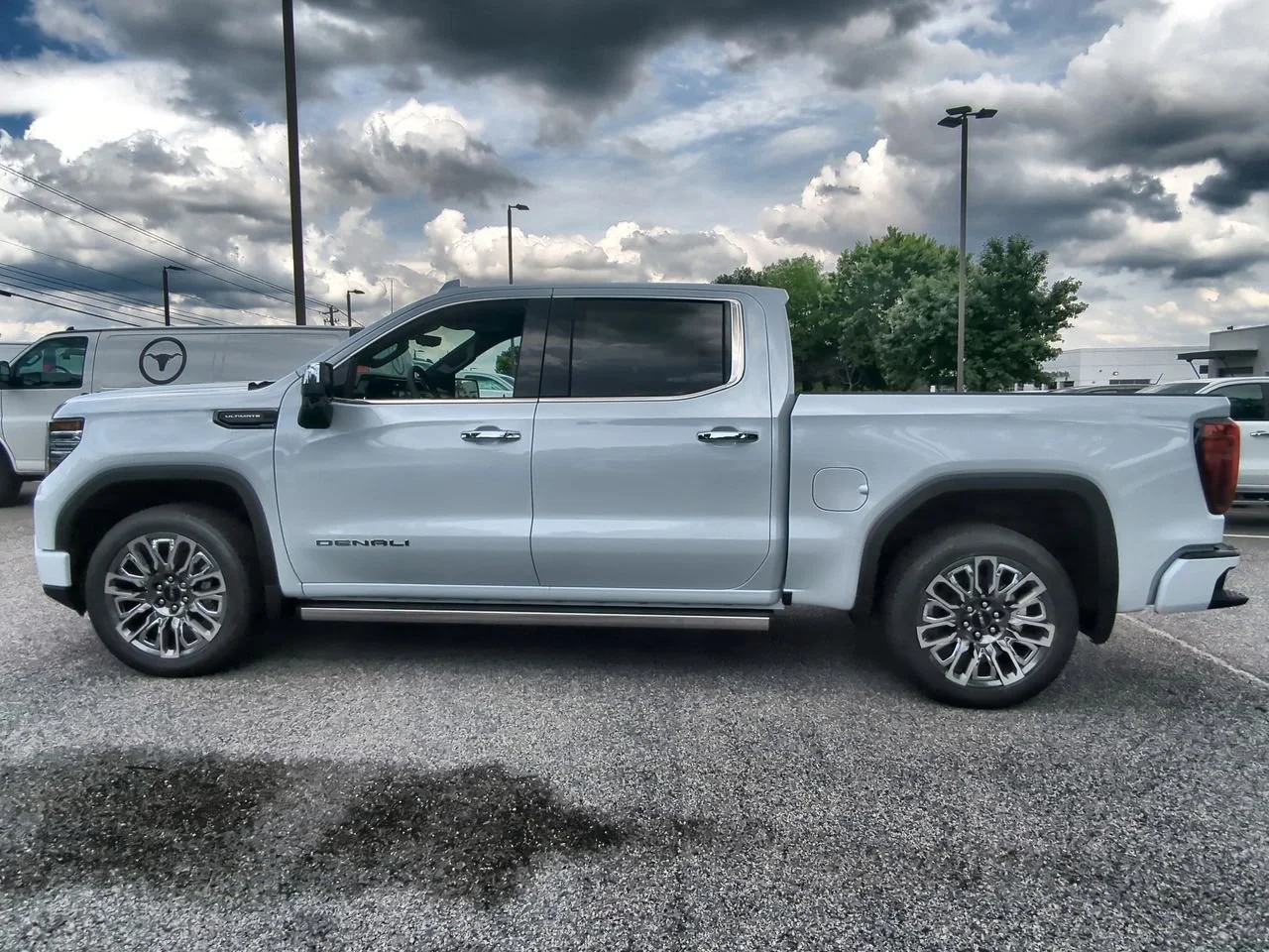New 2026 Glacier White Tricoat GMC Denali Ultimate image 5