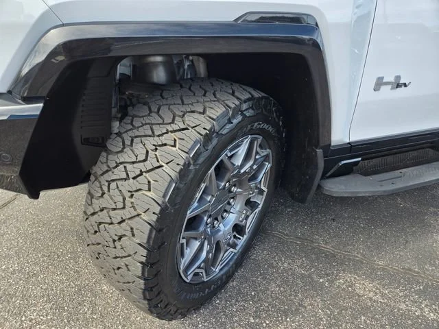 Used 2024 Interstellar White GMC 3X image 9