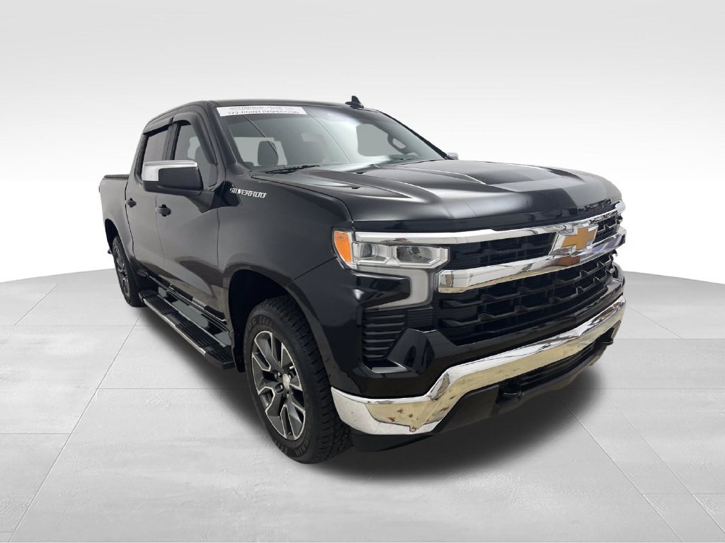 Used 2024 Black Chevrolet LT image 8