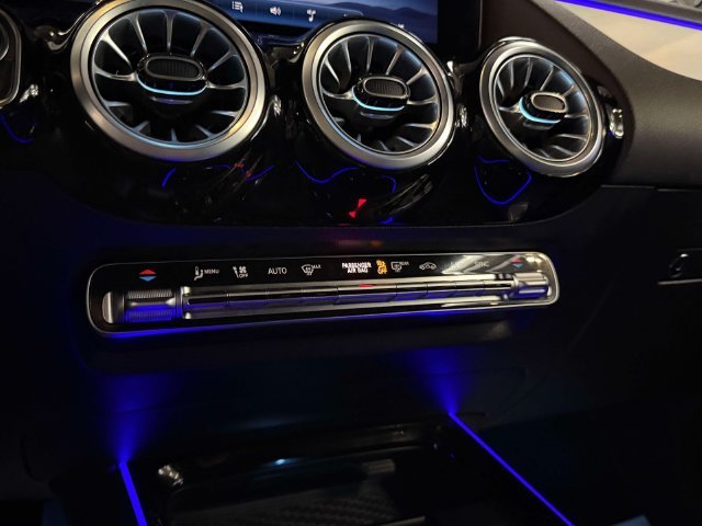 Certified Used 2024 Black Mercedes-Benz GLA 250 image 27