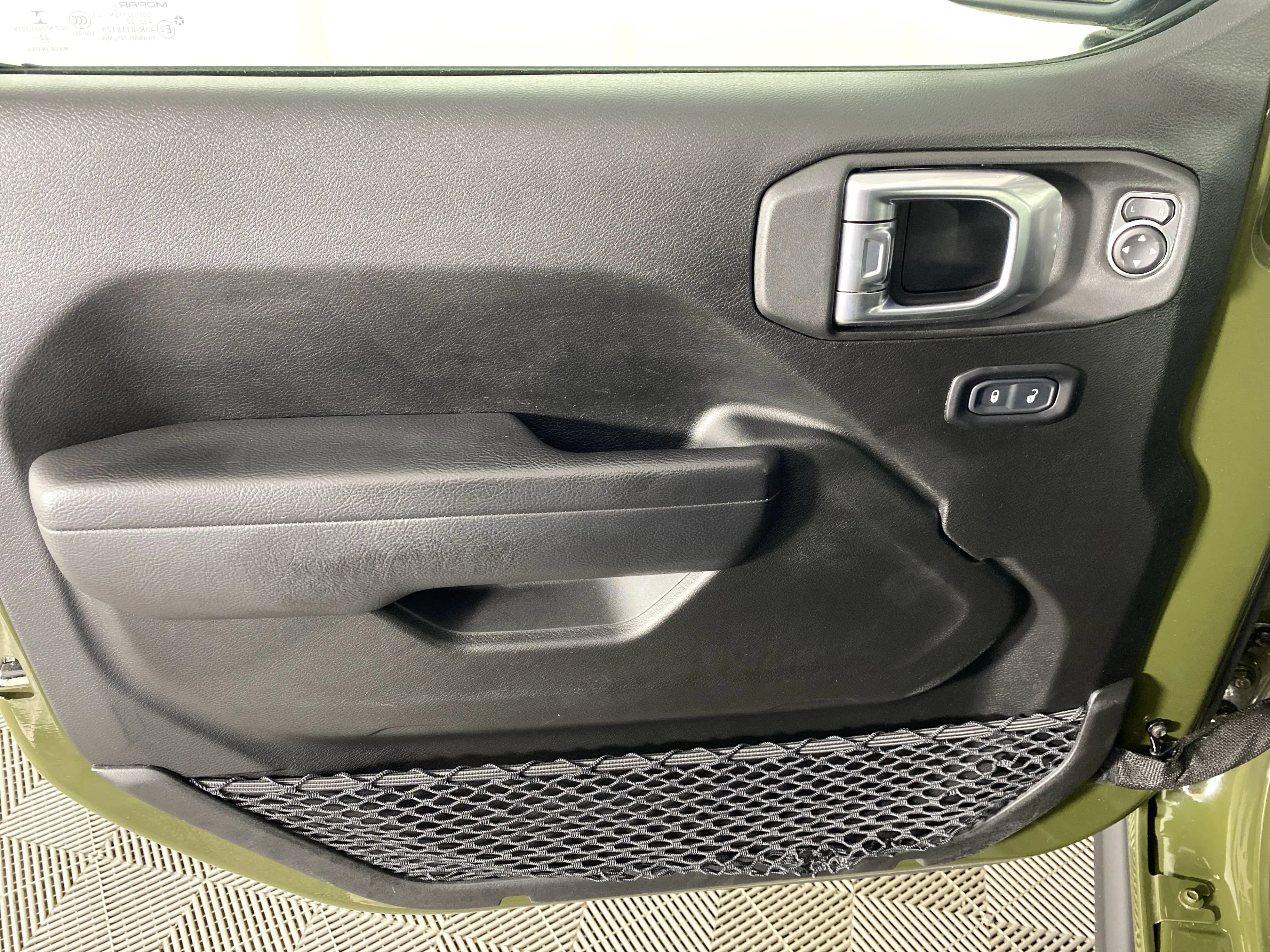 Used 2023 Sarge Green Clearcoat Jeep Rubicon image 14