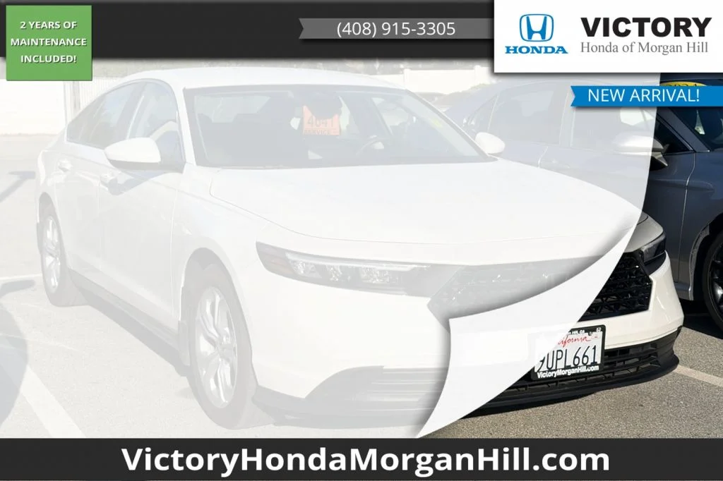 Used 2025 Platinum White Pearl Honda LX image 1