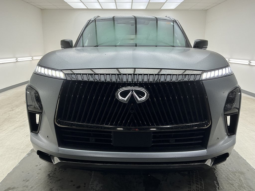 Used 2025 Dynamic Metal w/ Black Obsidian Roof INFINITI Autograph image 2