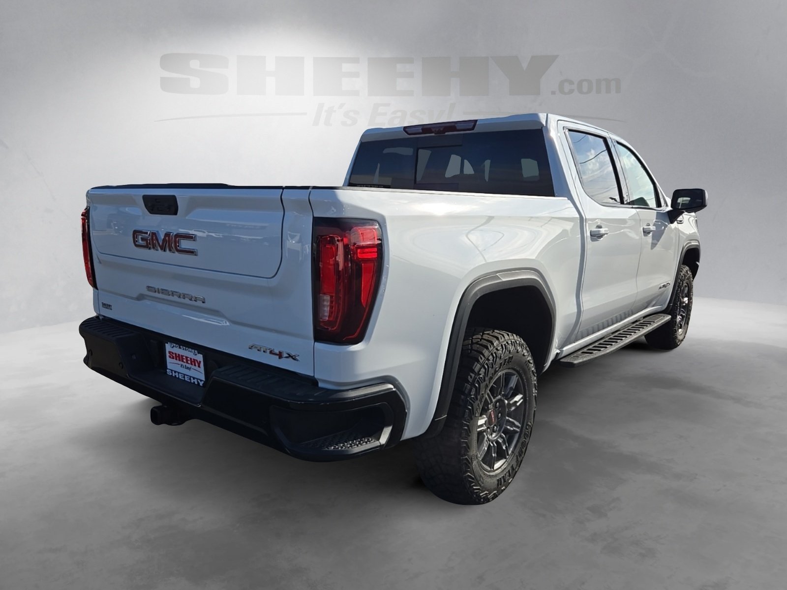 2026 GMC Sierra 1500 AT4X - Photo 9