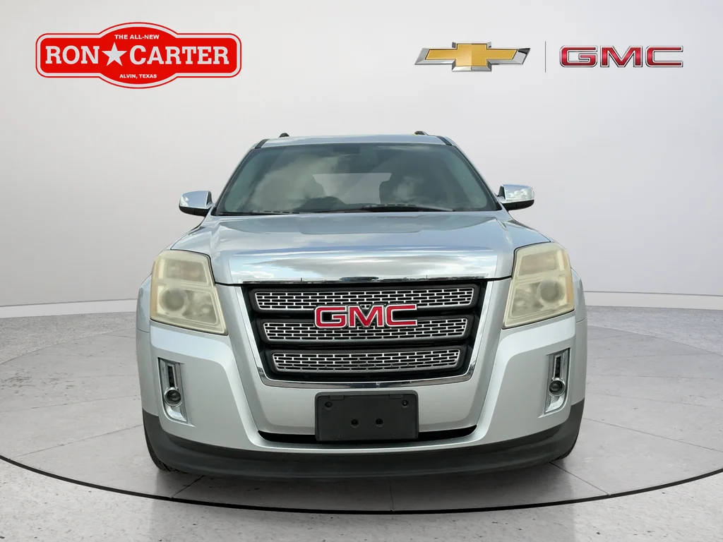 Used 2011 Silver GMC SLT-2 image 2