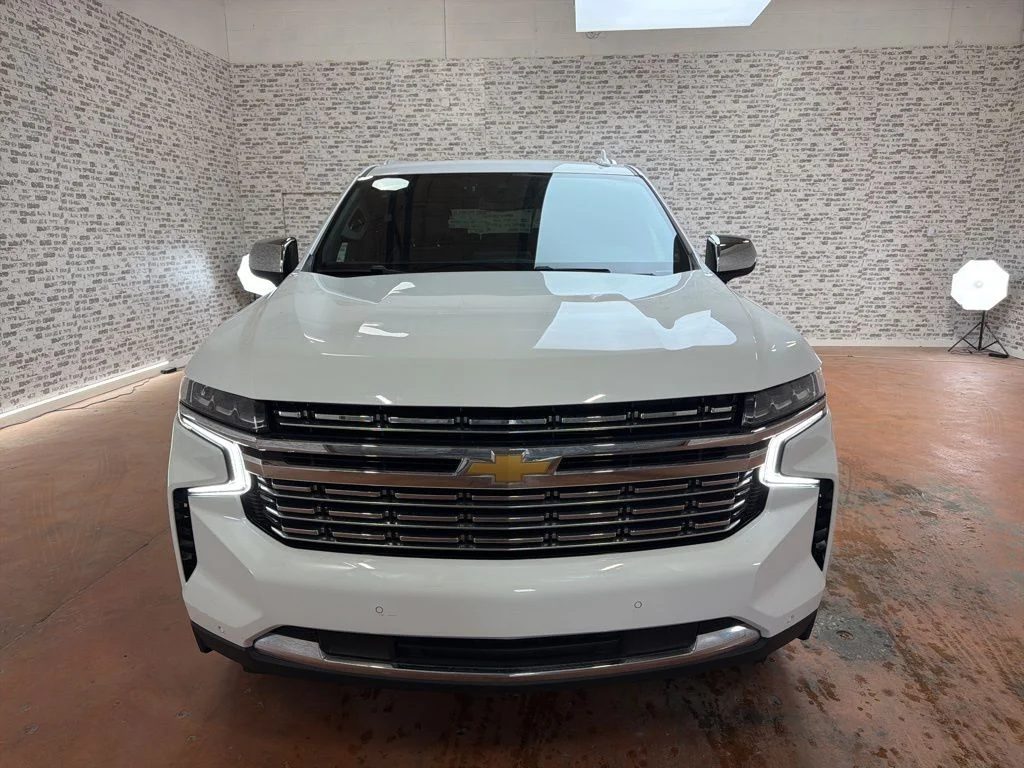 Used 2023 White Chevrolet Premier image 2