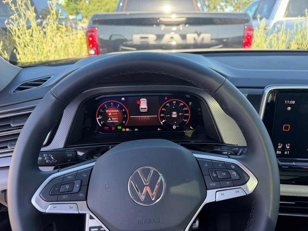 New 2026 Deep Black Pearl Volkswagen 2.0T Peak Edition image 17