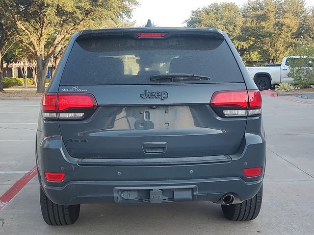 Used 2017 Black Jeep Altitude image 4