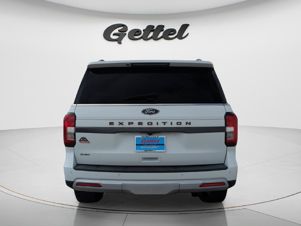 Used 2022 White Ford Timberline image 6