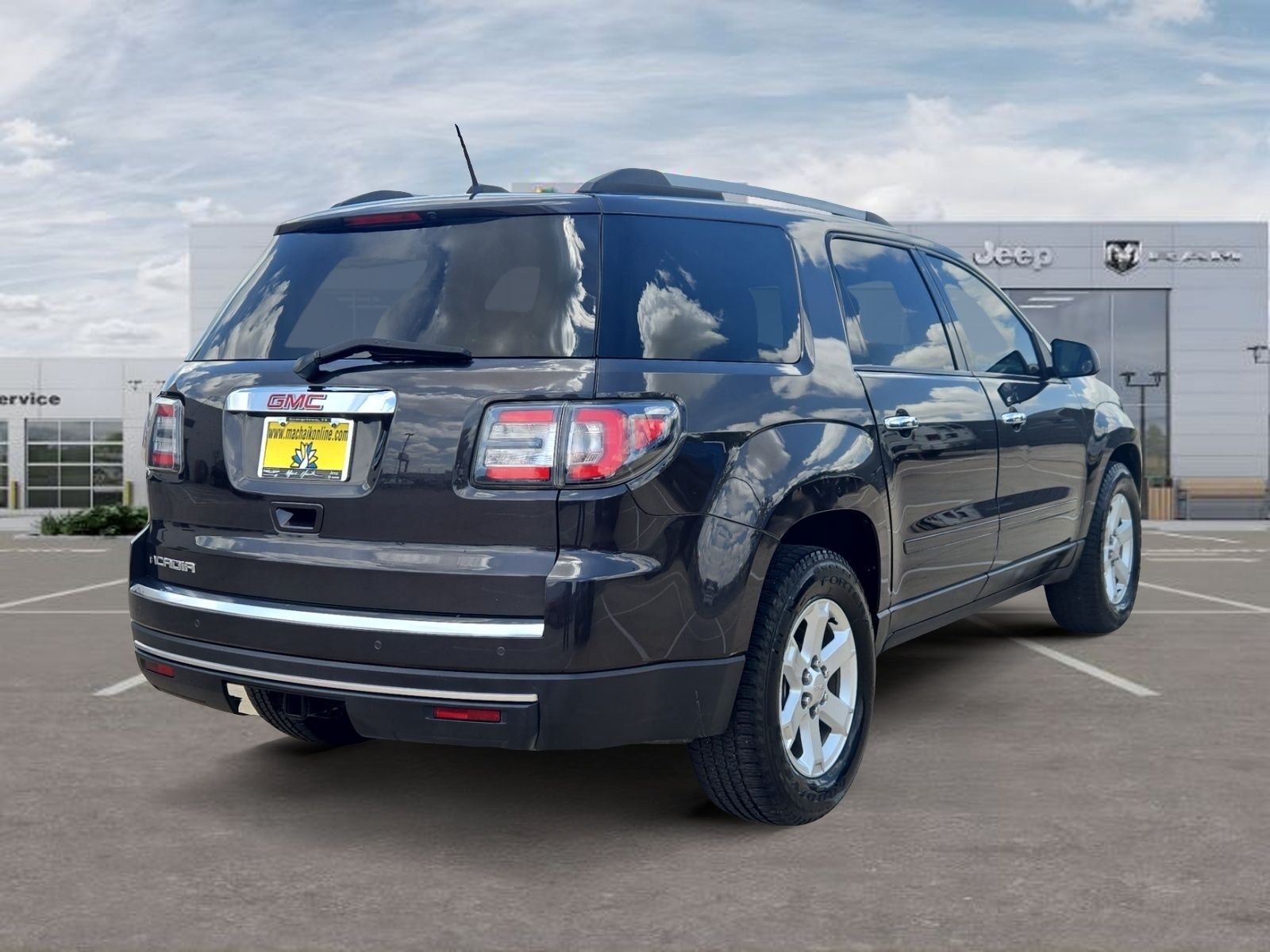 Used 2016 Silver GMC SLE-2 image 5