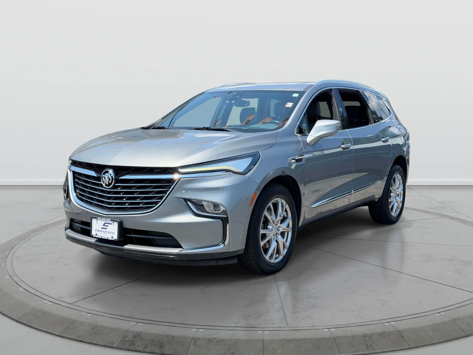 Used 2023 Gray Buick Essence image 3