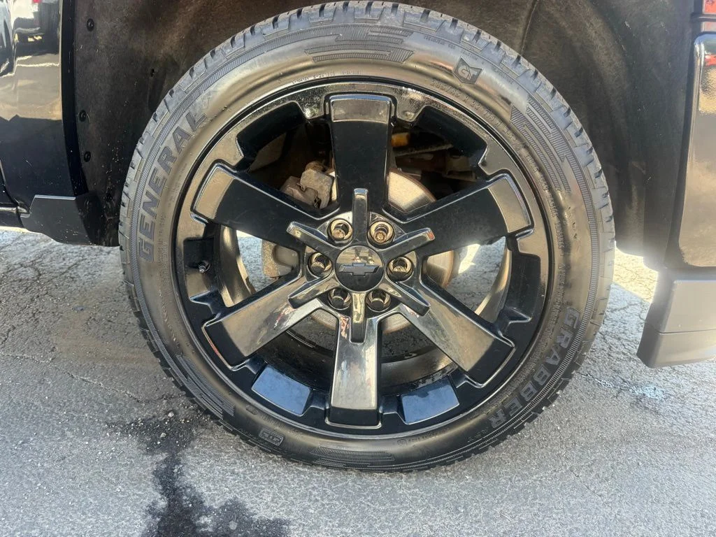 Used 2018 Black Chevrolet LTZ image 45