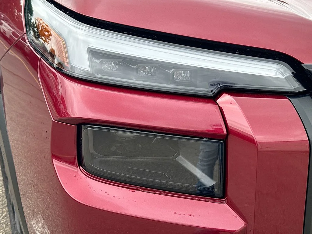 New 2026 CRIMSON RED PEARL Subaru Limited image 40