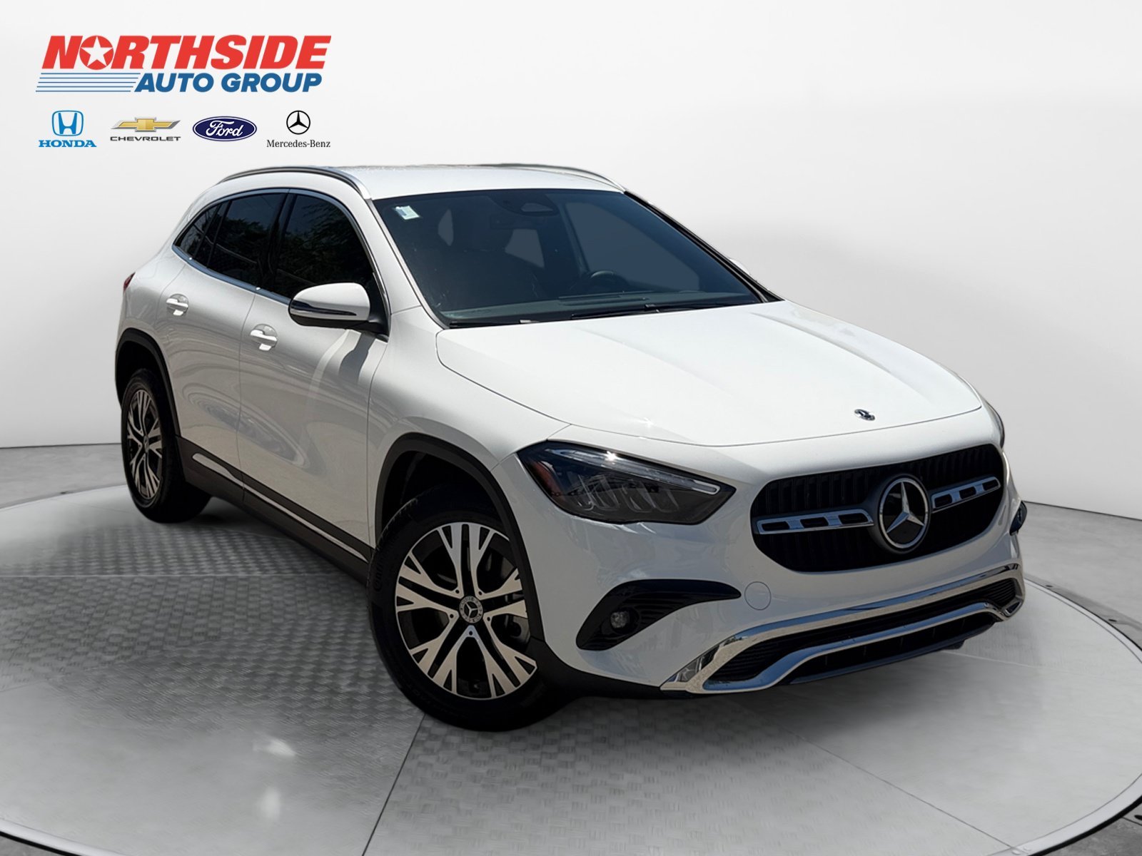 Certified Used 2026 Polar White Mercedes-Benz GLA 250 image 1