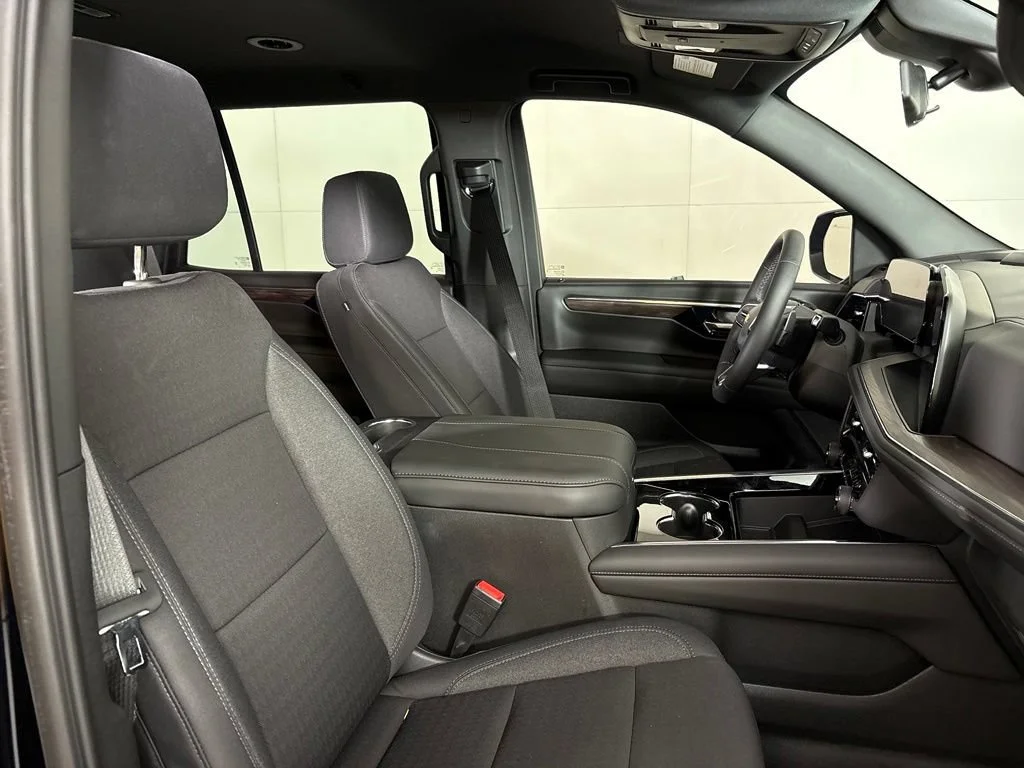 2026 Chevrolet Tahoe LS - Photo 21
