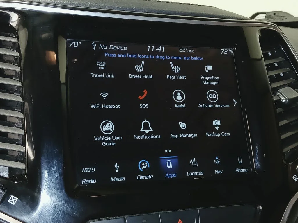 Used 2019 Black Jeep Limited image 27