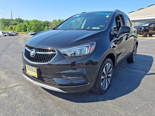 Used 2022 Black Buick Preferred image 3
