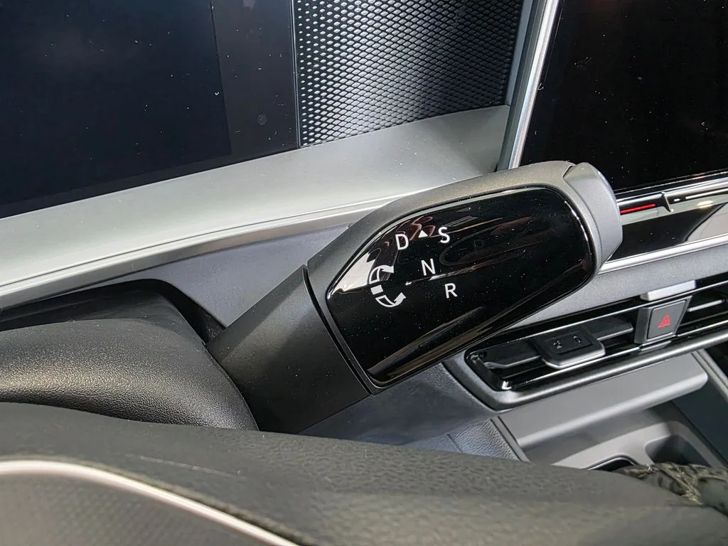 2026 Volkswagen Tiguan SE R-LINE BLACK - Photo 36
