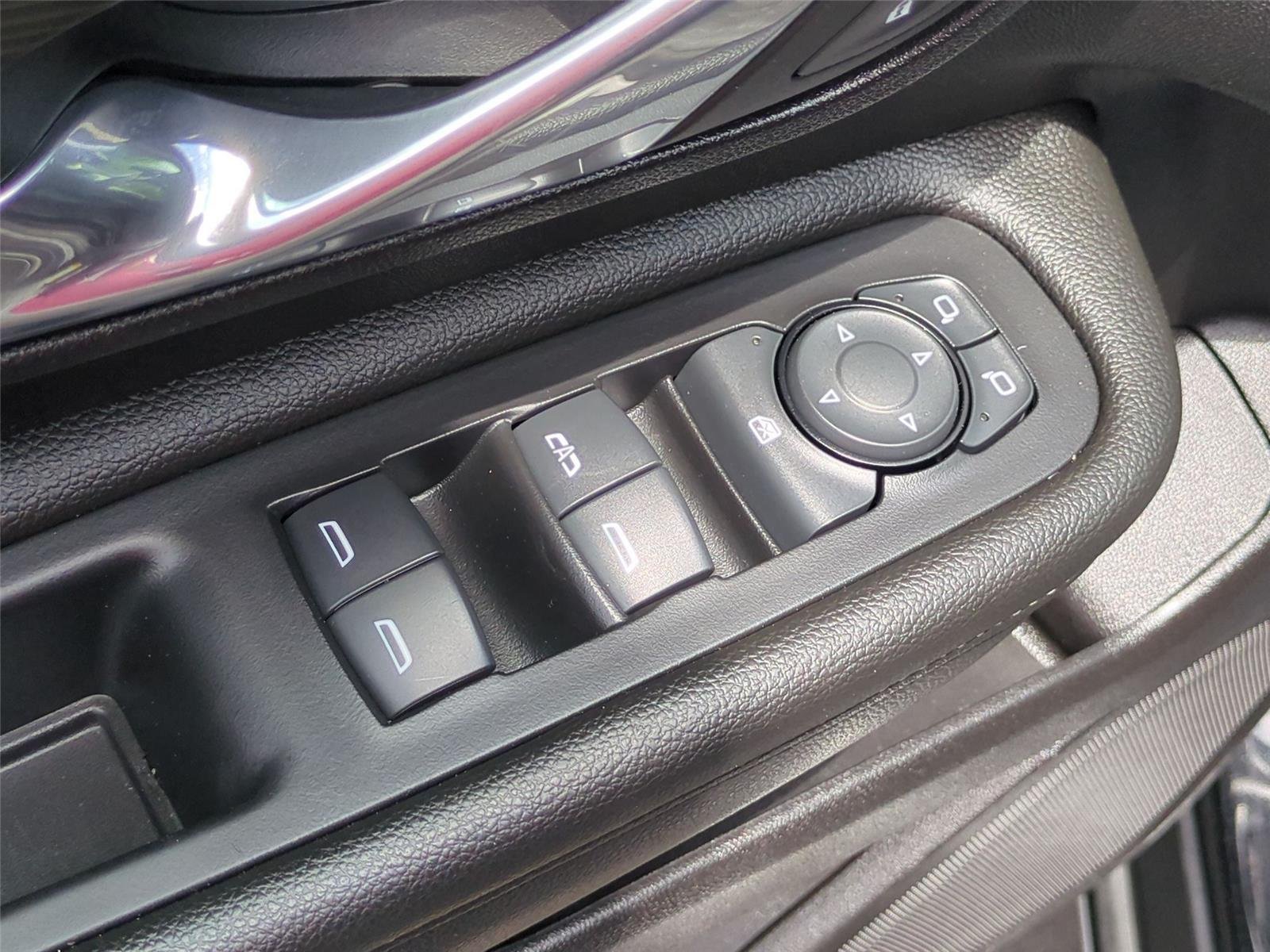 Used 2024 Ebony Twilight Metallic GMC SLE image 16