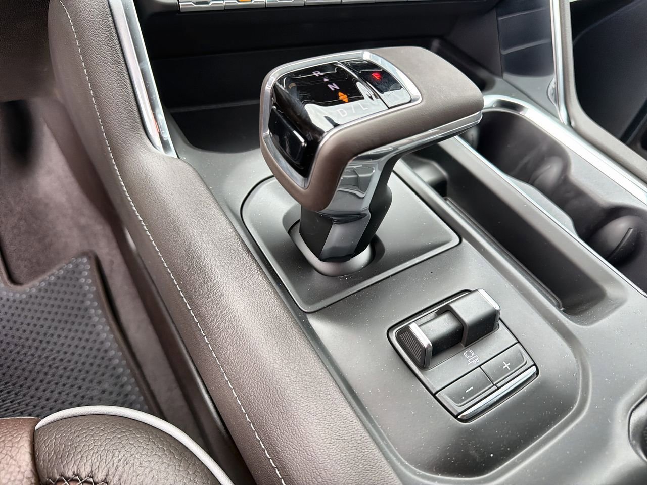 2026 GMC Sierra 1500 Denali - Photo 14