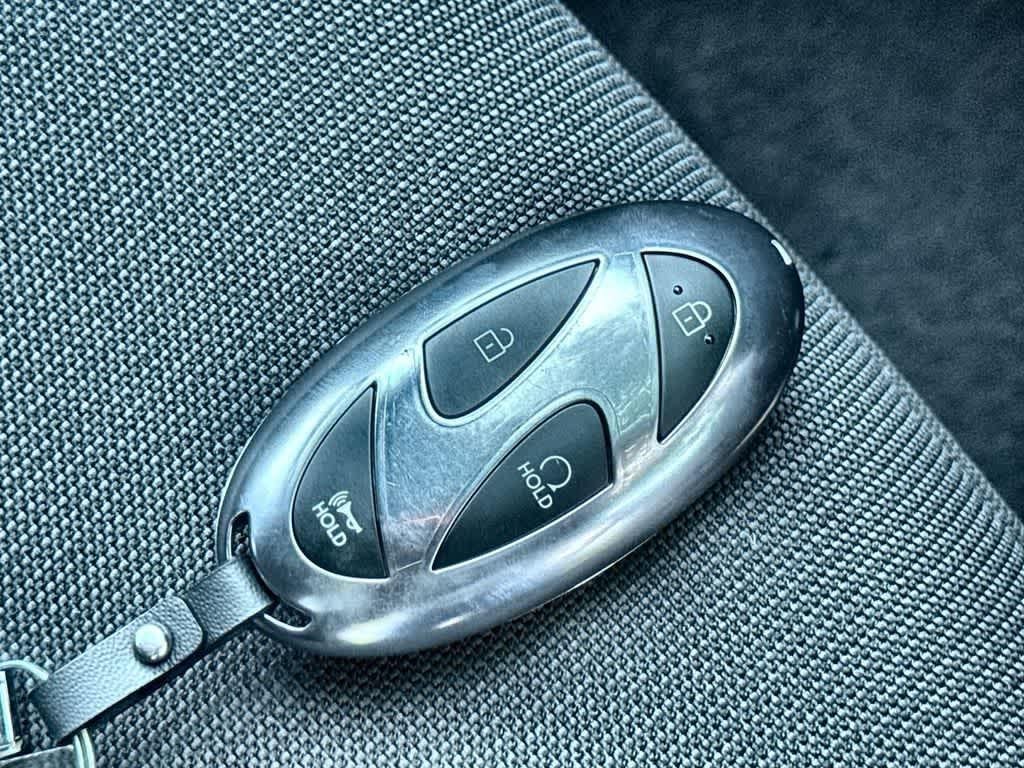 New 2027 Ecotronic Gray Pearl Hyundai SEL Sport FWD image 28