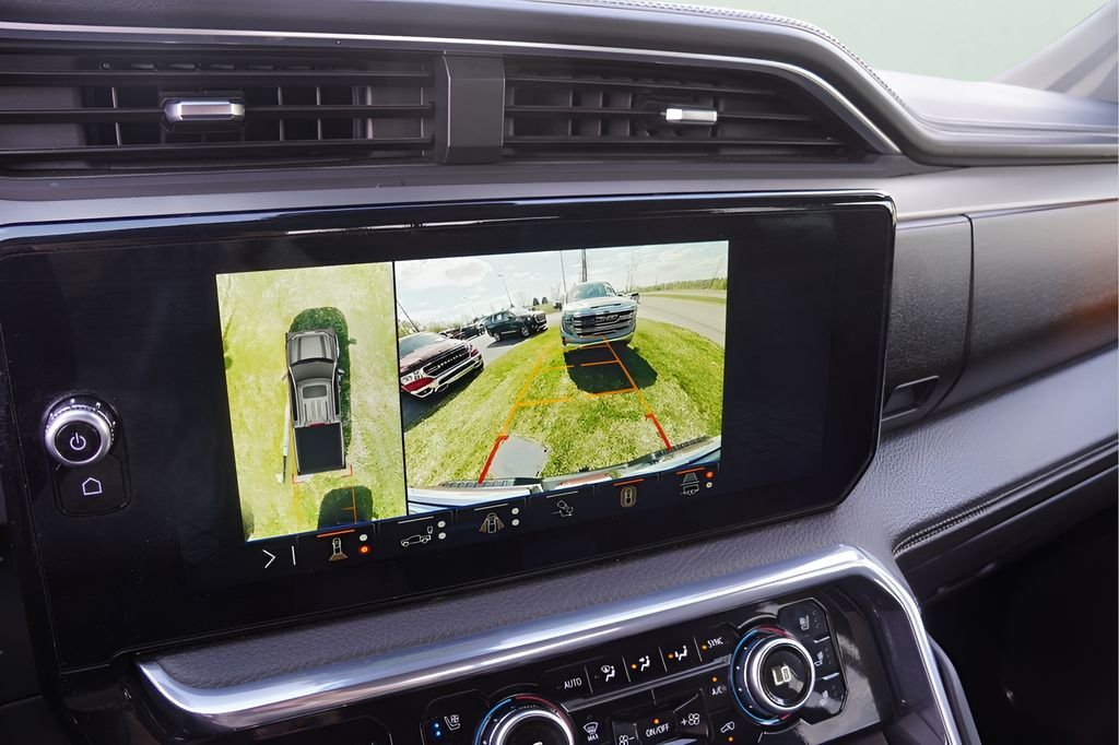 Used 2024 Onyx Black GMC Denali image 29