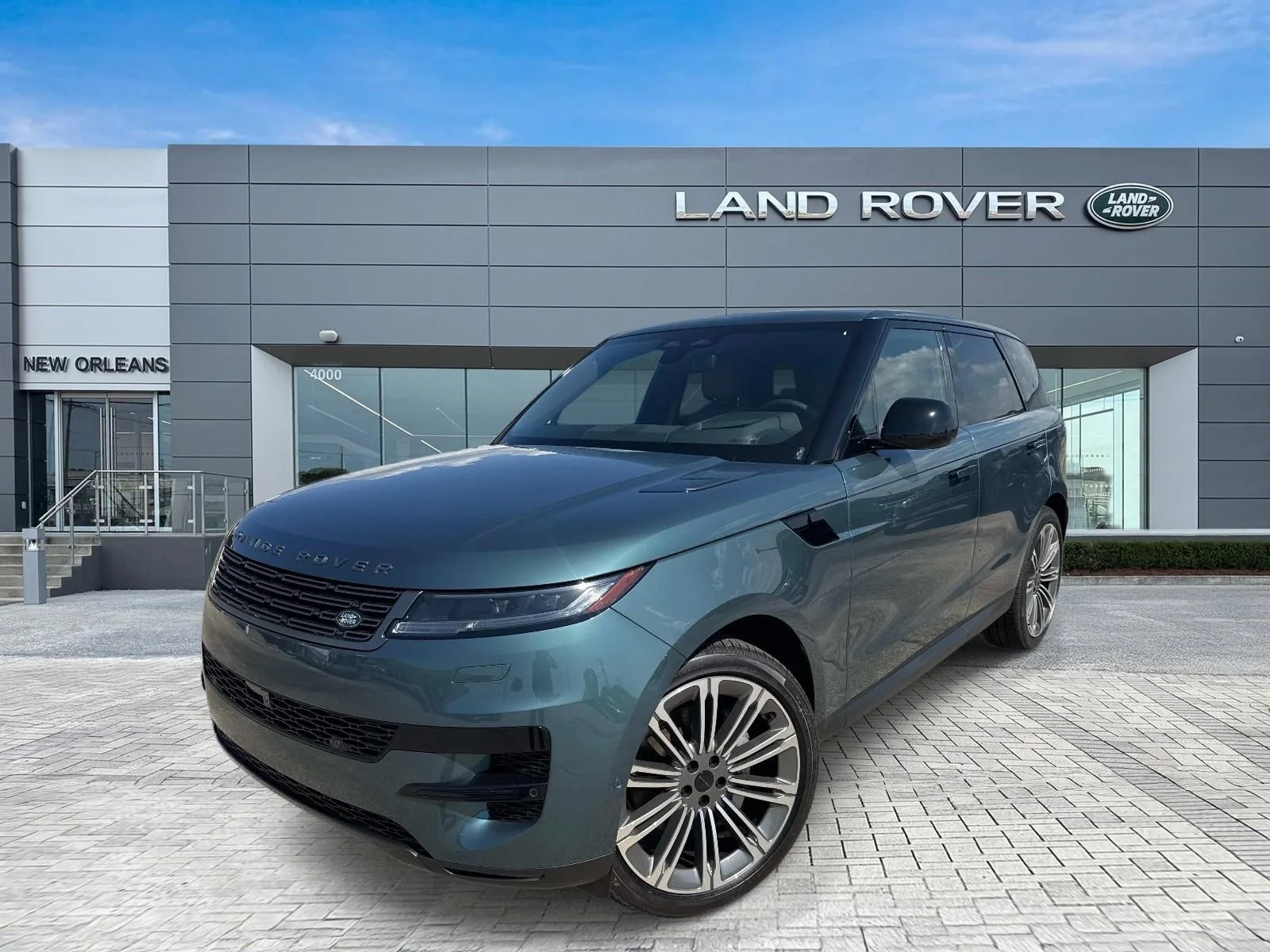 2026 Land Rover Range Rover Sport SE