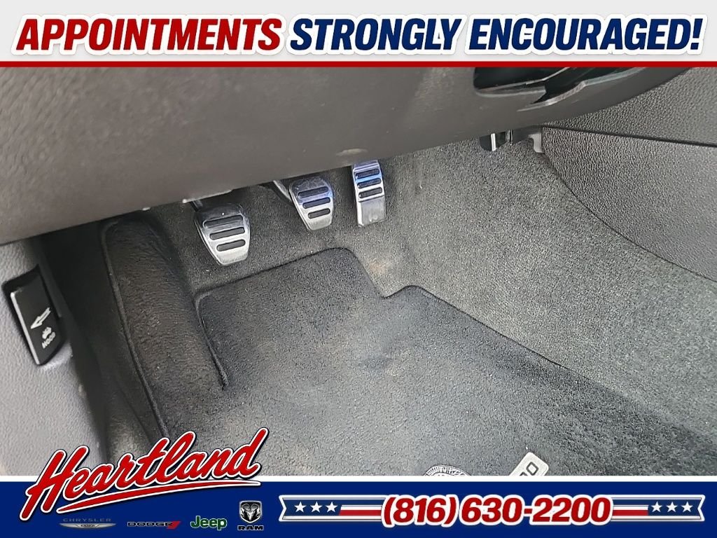 Used 2013 Black Ford Shelby GT500 image 45