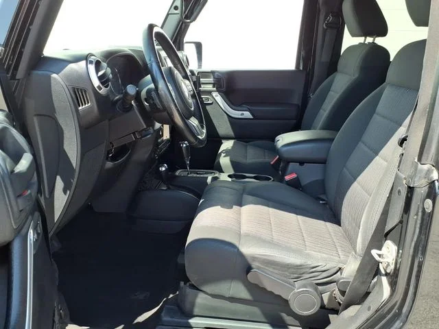Used 2011 Black Jeep Sahara image 17