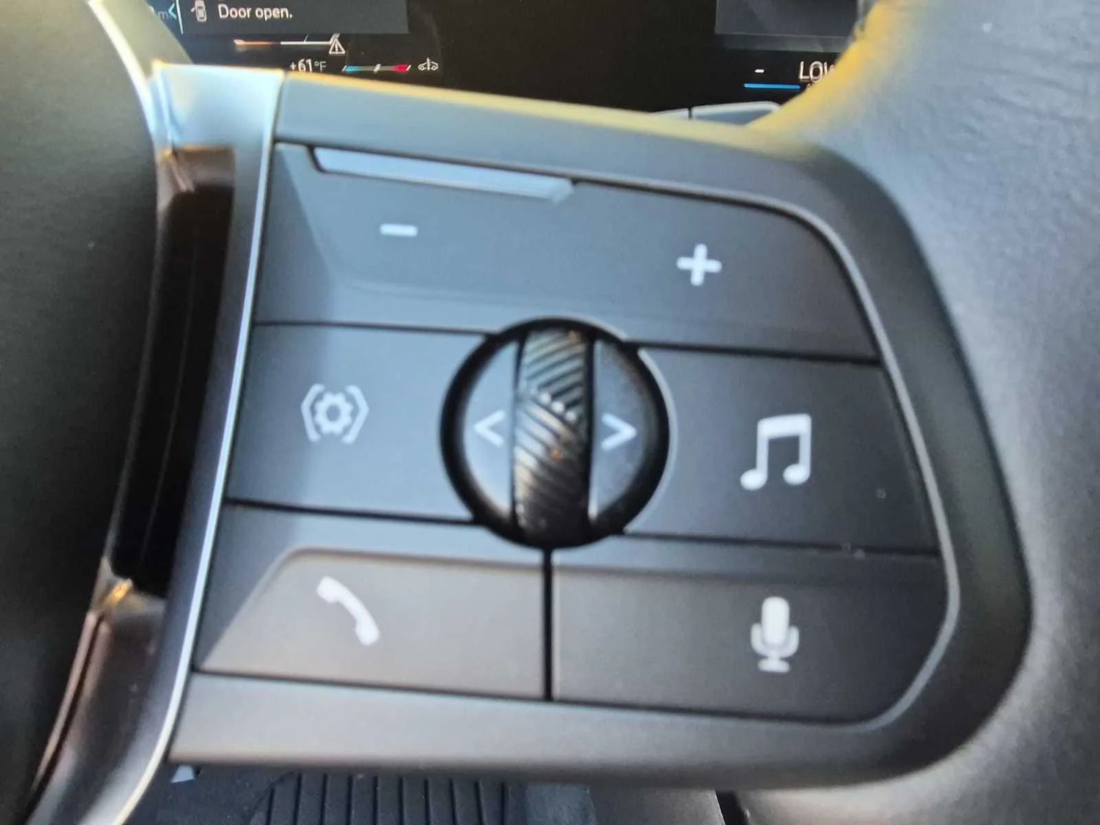 Used 2024 Alpine White BMW xDrive28i image 26