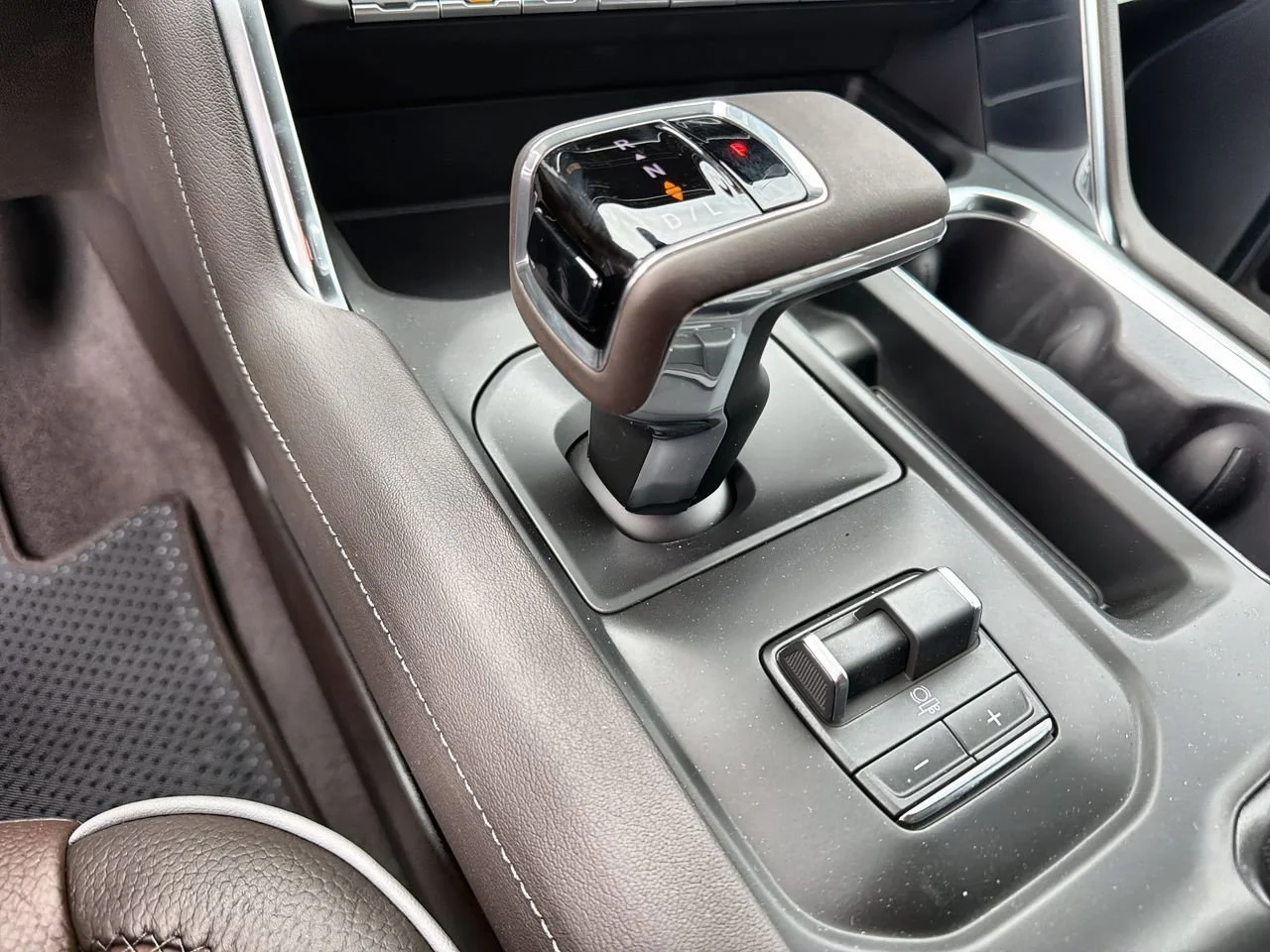 New 2026 Glacier White Tricoat GMC Denali image 14