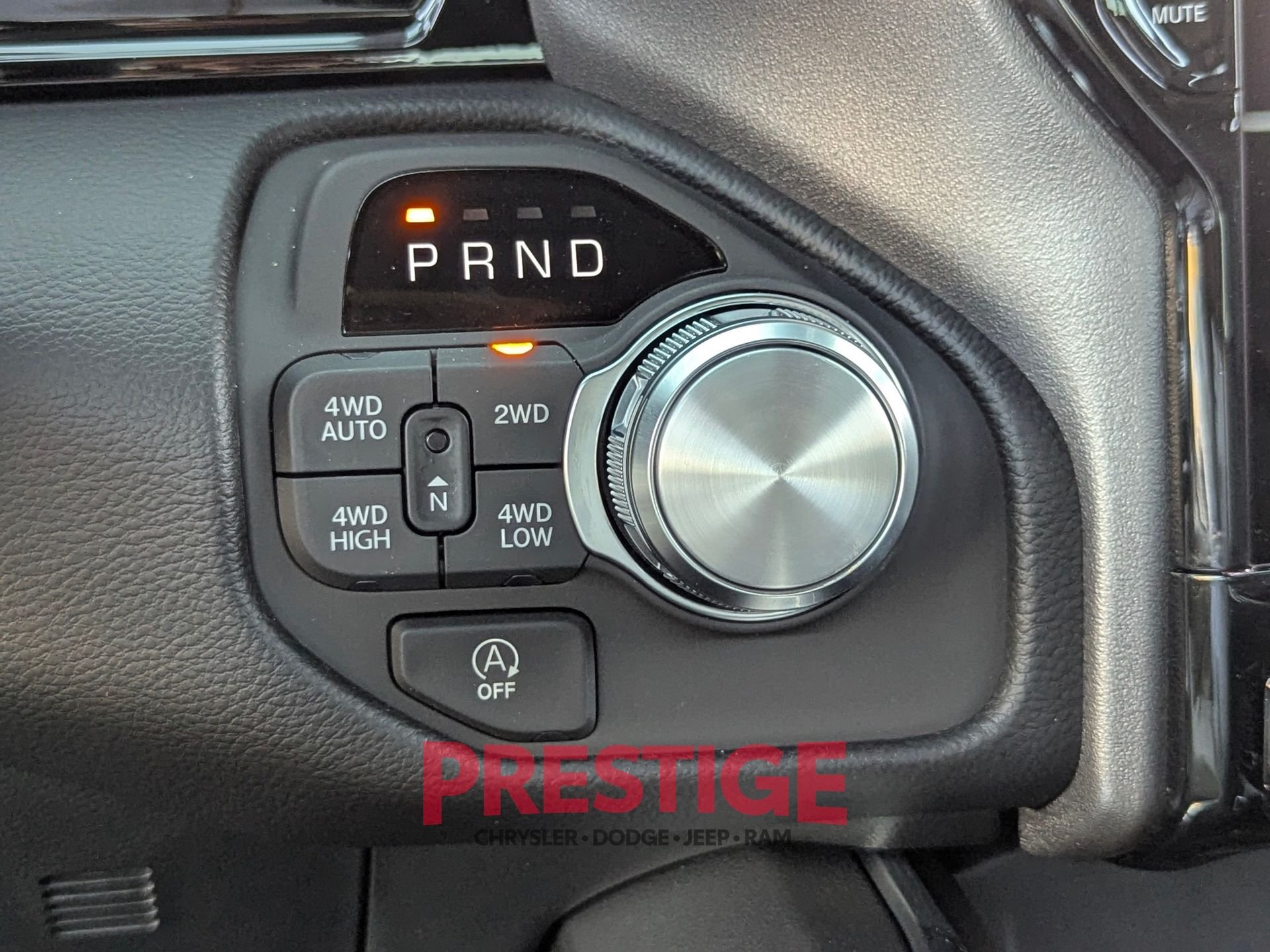 New 2026 Molten Red Pearl-Coat Exterior Paint RAM Laramie image 17