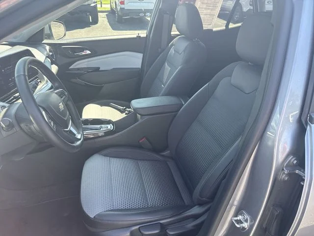 Used 2025 Gray Chevrolet LT image 15