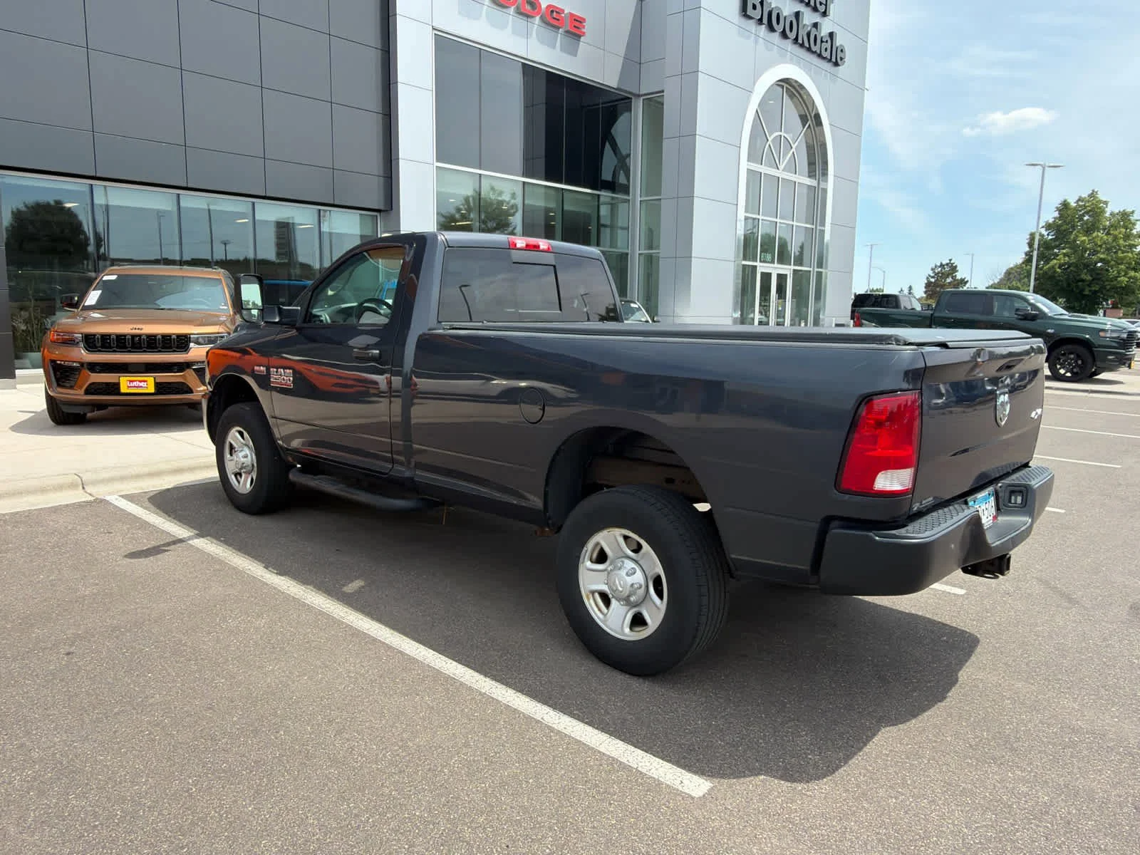 Used 2016 Maximum Steel Metallic Clearcoat Ram Tradesman image 7